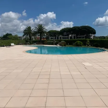 Apartment Spacious With Pool Located In The Marina Of *